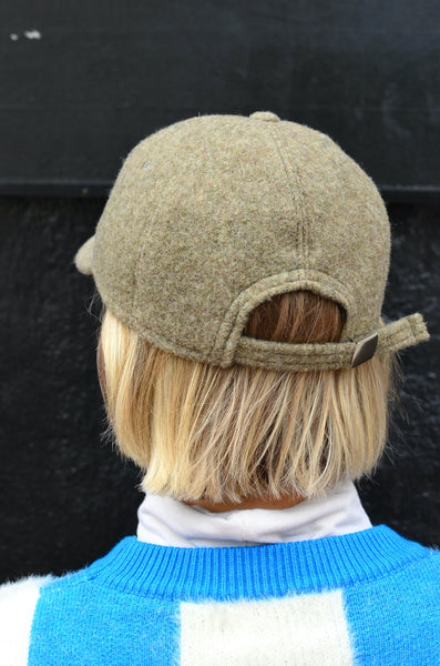 EAST HARBOUR SURPLUS - BASEBALL CAP (ANCHOR - DARK NAVY)