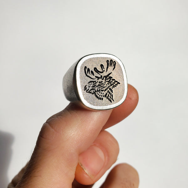 PTC X CAT BATES COLLAB #2 - MOOSEHEAD SIGNET RING (UNISEX)