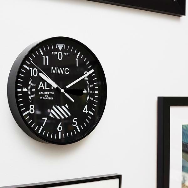 MWC - ALTIMETER WALL CLOCK