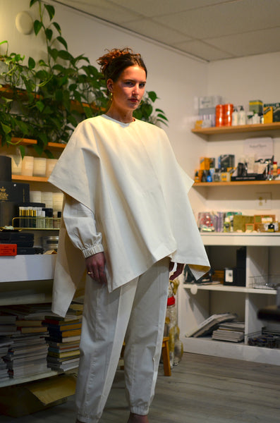 CARALARGA - CAPE (1 SIZE FITS ALL)