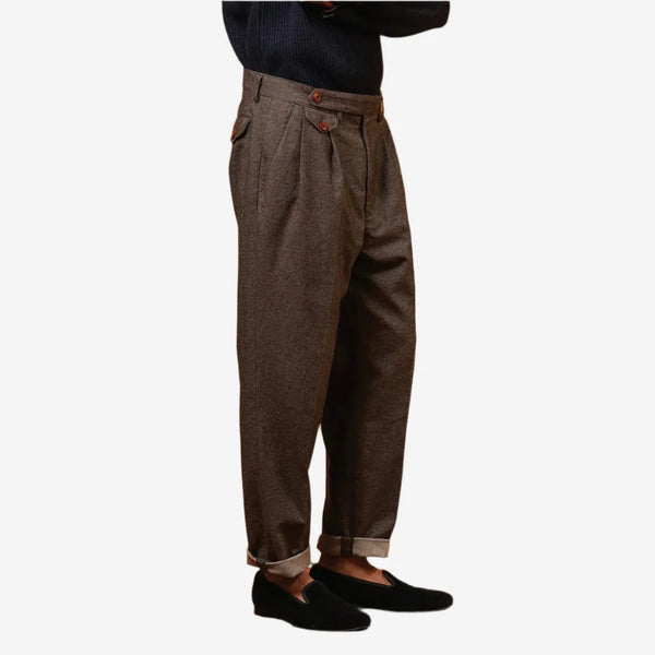 EAST HARBOUR SURPLUS - ENFIELD PLEATED PANTS (BROWN)