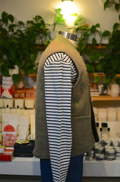 EAST HARBOUR SURPLUS - REVERSIBLE VEST