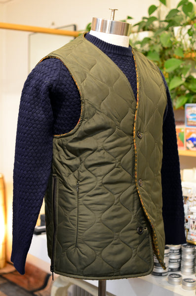 EAST HARBOUR SURPLUS - BRISTOL REVERSIBLE VEST (GREEN/BROWN/RED/GREEN PLAID)