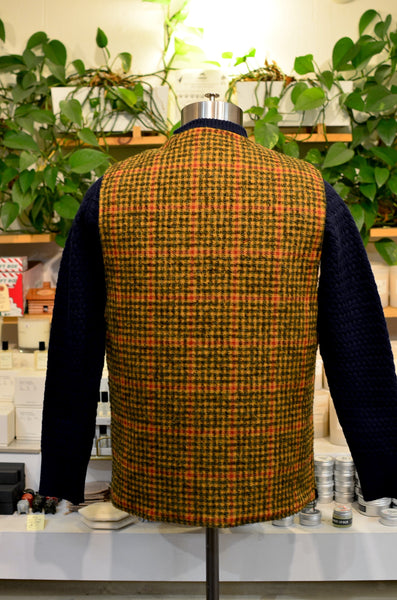 EAST HARBOUR SURPLUS - BRISTOL REVERSIBLE VEST (GREEN/BROWN/RED/GREEN PLAID)