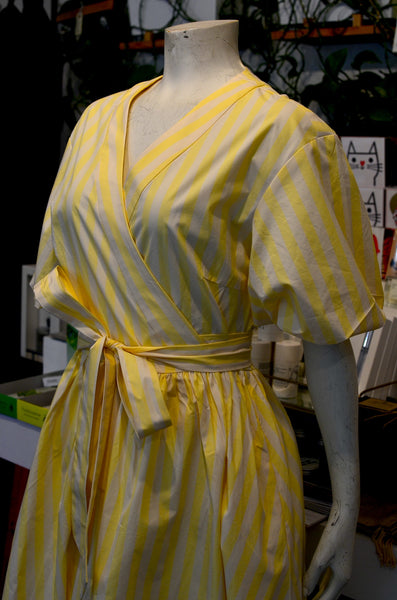 FRNCH PARIS - QUEEN DRESS (BUTTER)