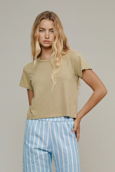 JUNGMAVEN - CROPPED OJAI TEE