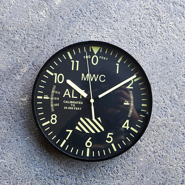MWC - ALTIMETER WALL CLOCK