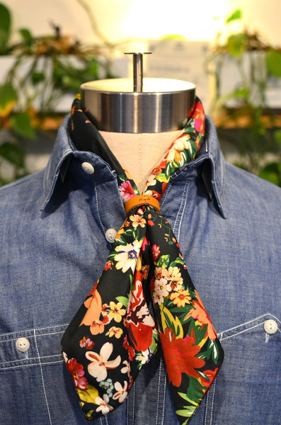STEFANO VENEZIANI - BANDANA w/ LEATHER RING