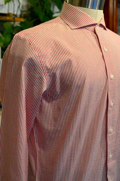 THE PTC DIMITRI SHIRT (SEERSUCKER - RED STRIPES)