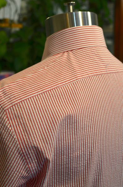 THE PTC DIMITRI SHIRT (SEERSUCKER - RED STRIPES)