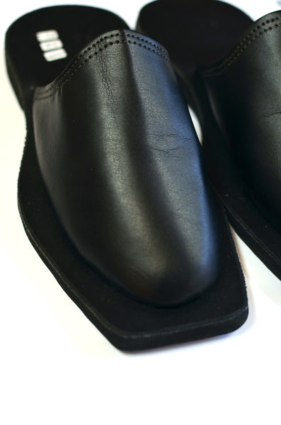 THE DROGBA MULE SHOES (UNISEX) BLACK (M)