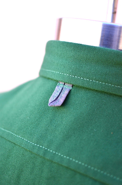 THE CLASSIC CANVAS SHIRT (GREEN)