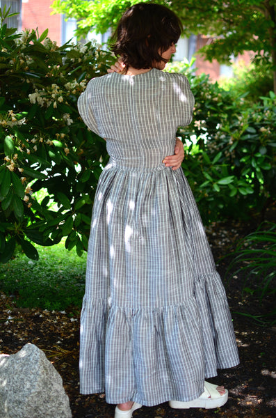 THE MERREL DEEP V TIERED DRESS - CHAMBRAY STRIPES CHARCOAL