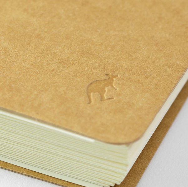 TRAVELER'S COMPANY - SPIRAL RING NOTEBOOK (A5 SLIM) PAPER POCKET